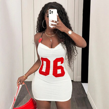 2025ŷ���¿�Ůװ�Ը�ʱ�и������۲�ӡ������Ƥ��Ĩ��¶������ȹ