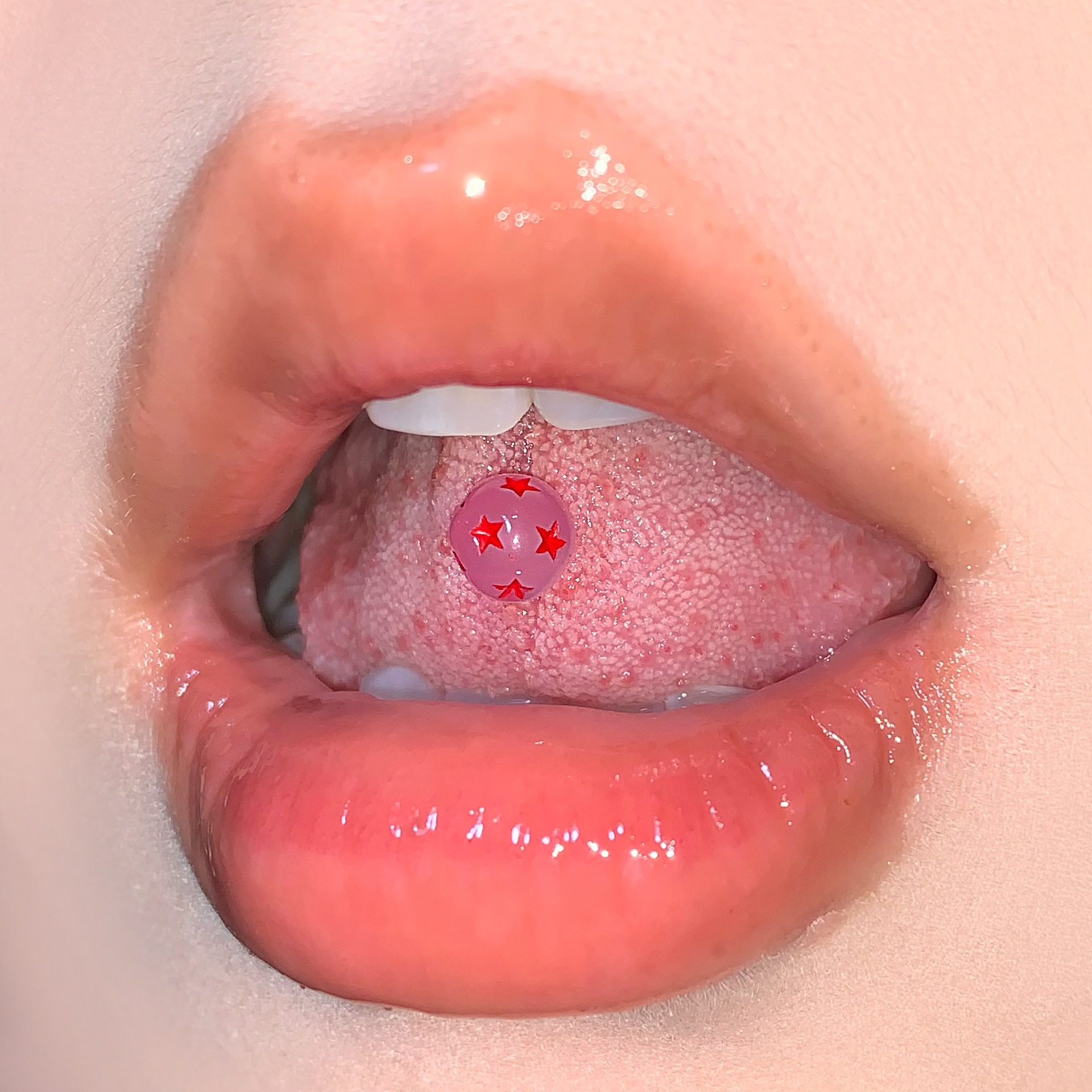 Pointed titanium steel lip stud product view