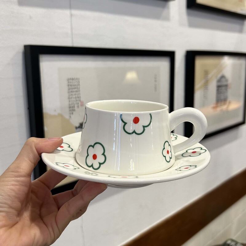 Korean-Style Hand-Painted Small Red Flower Coffee Cup and Saucer Set, Cute Ins-Style Ceramic Breakfast Milk Cup, Afternoon Tea Korean-Style Hand-Painted Small Red Flower Coffee Cup and Saucer Set, Cute Ins-Style Ceramic Breakfast Milk Cup, Afternoon Tea
