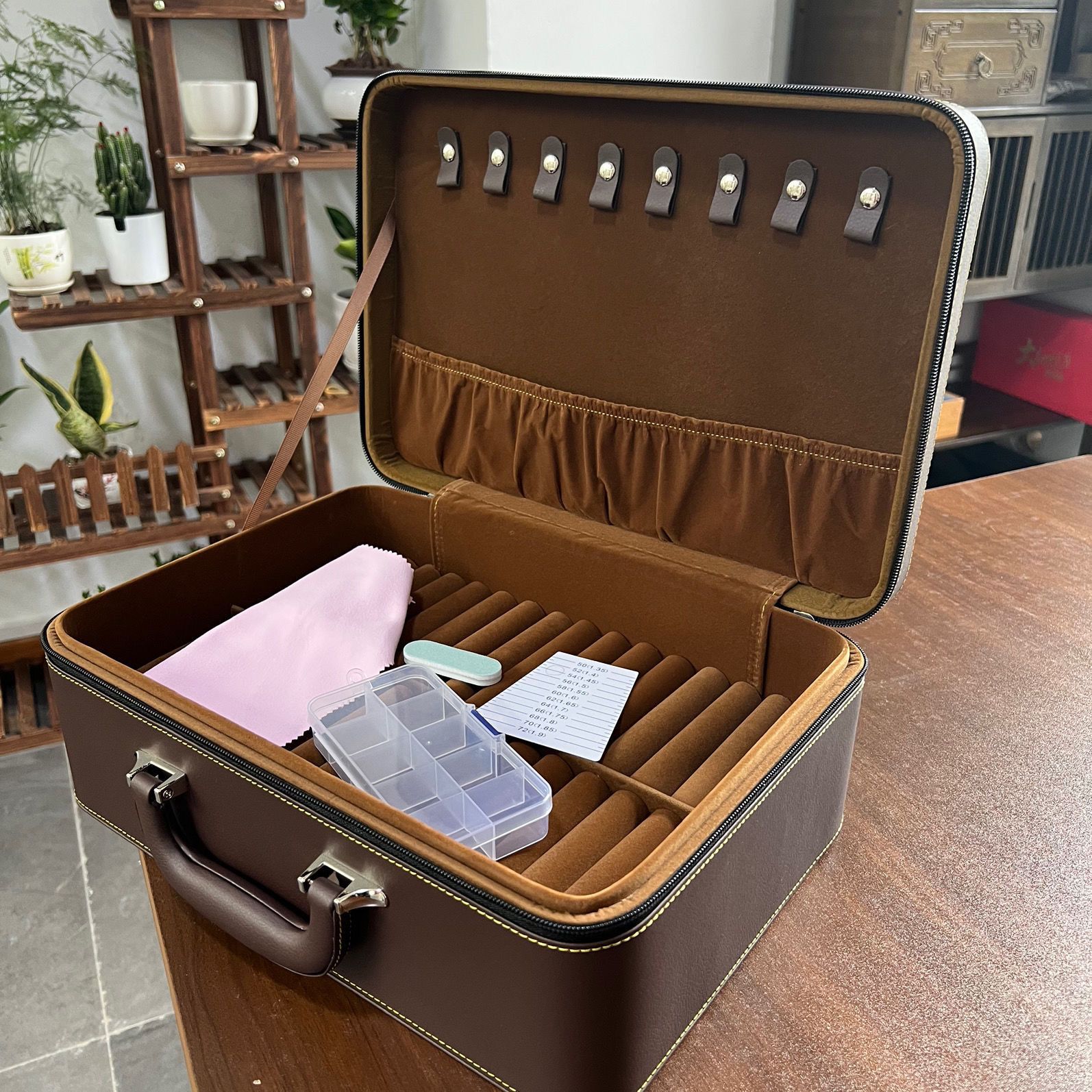 Brazalete caja de almacenamiento 15 dígitos brazalete caja de joyería jade jade caja de oro y plata caja de exhibición caja de joyería portátil caja doméstica