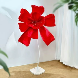 气球;场地布置道具;蜡烛