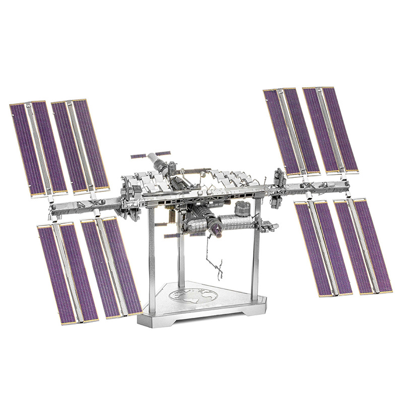 Todo de metal DIY montado modelo 3D mini rompecabezas tridimensional hecho a mano espacio estación espacial internacional