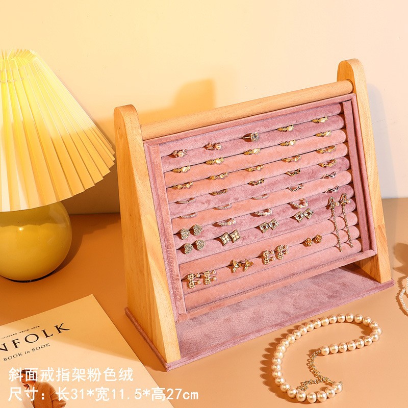 ����ɫ�������ִ������Ҽ����ݸߵ����μ����ɵ�׹��Ʒչʾ�ܿ羳