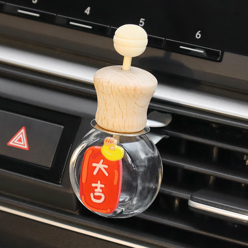Clip de aromaterapia de coche, texto auspicioso, botella vacía, botella volátil, decoración de salida de aire de coche, fragancia de coche linda de dibujos animados