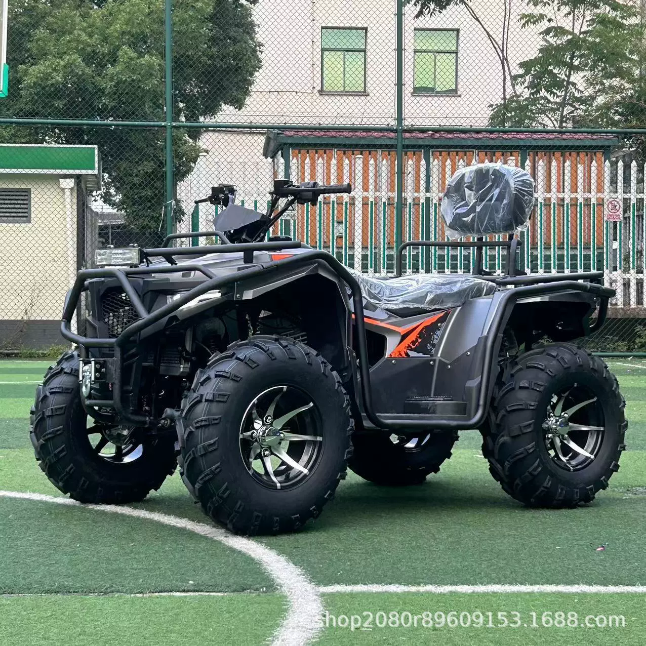 КВАДРОЦИКЛ 300 см³ водяного охлаждения автоматический задний привод, CVT внедорожный
