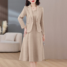 品质保证两件套减龄中年女气质小西服秋季新款连衣裙时尚休闲套装
