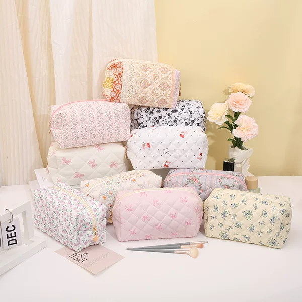 Floral Cosmetic Bag Large Capacity Quilted Cotton Flower Ins Student Pencil Bag Portable Cosmetics Toiletry Cosmetics Bag