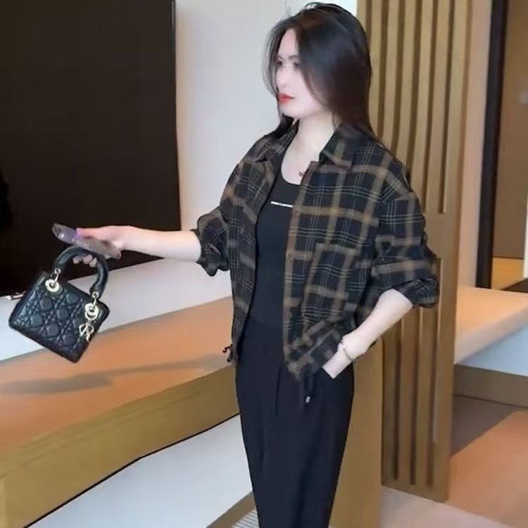 一件代发直播爆款时尚短外套女2025春秋新款显瘦格子衬衫长袖上衣|undefined