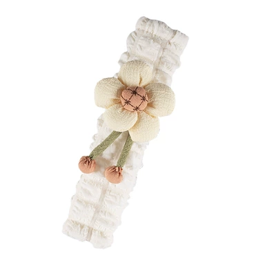 Seat belt shoulder pad – Protector Car Interior Accessories - puff-patch-shoulder-patch-pumpkin-blossoms-beige