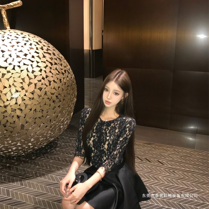 黑色镂空中袖蕾丝衫上衣女早秋穿搭套装御姐轻熟气质半身裙两件套|undefined