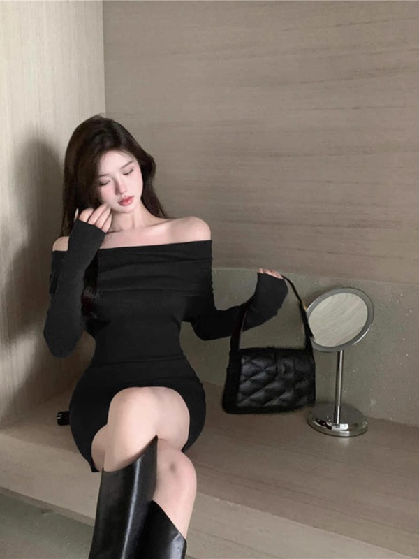 法式感辣妹一字肩连衣裙女秋冬季新款紧身显瘦内搭包臀短裙子纯欲|undefined