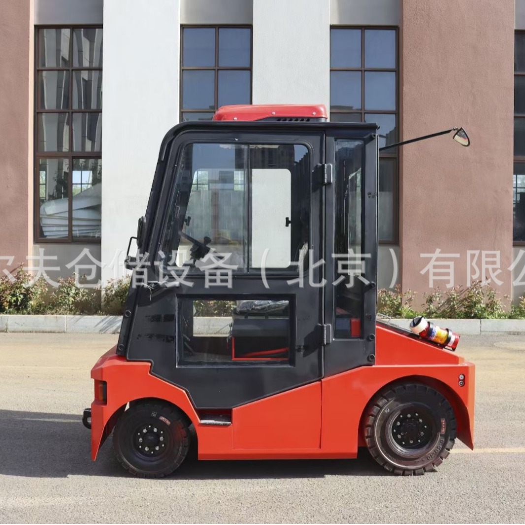 普尔夫8吨10吨12吨15吨座驾电动牵引车头全封闭驾驶室四轮橡胶胎