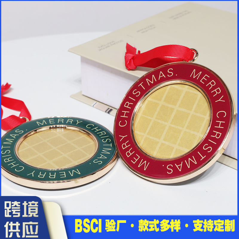 Factory direct foreign trade for round photo frame desktop ornaments creative Christmas metal drop glue photo frame table gift Factory direct foreign trade for round photo frame desktop ornaments creative Christmas metal drop glue photo frame table gift