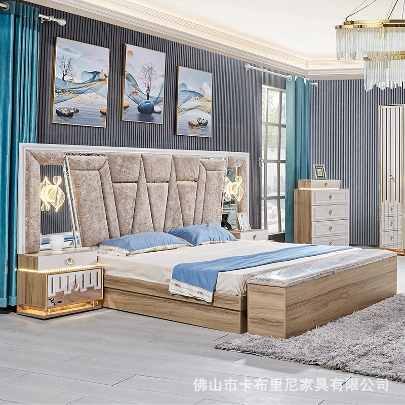 Экспортный набор мебели в стиле лёгкой роскоши: двуспальная кровать, шкаф, комод, комплект из пяти предметов, полный комплект для спальни.