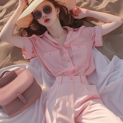 夏のドーパミンウェアピンクシャツ女性のライトラグジュアリースモールフレッシュファッション服トレンドスーパーフェアリートップ