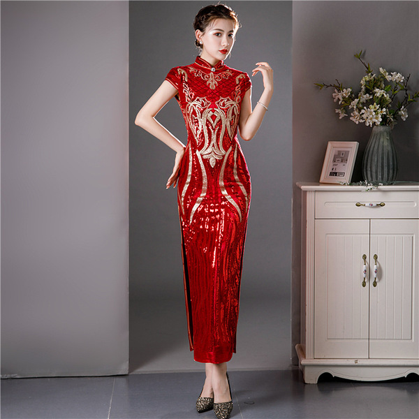 The new 2022 velvet sequins catwalk show red cheongsam elegant improvement  of restoring ancient ways of cultivate one's morality party cheongsam