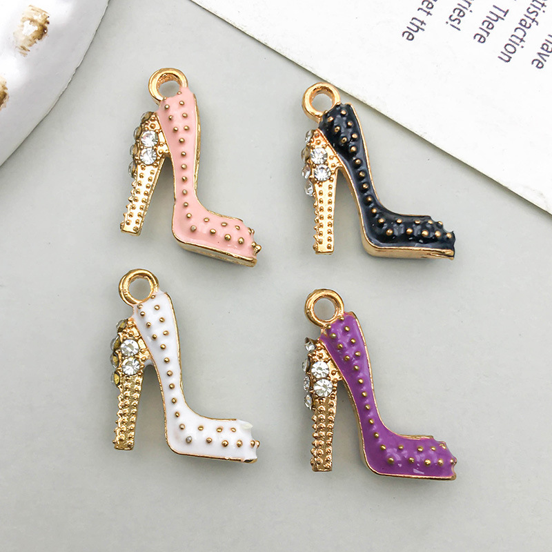 4g Weight Pendant Jewelry Making Type 16 * 18 mm Jewelry Making Size DIY Jewelry Accessories Classification 10 of Them, 4 in Black and 2 in Others Quantity Zinc alloy Material Enamel Design Lady Style 10 Of Them, 4 In Black And 2 In Others 16 * 18 Mm Zinc Alloy Pendant 3