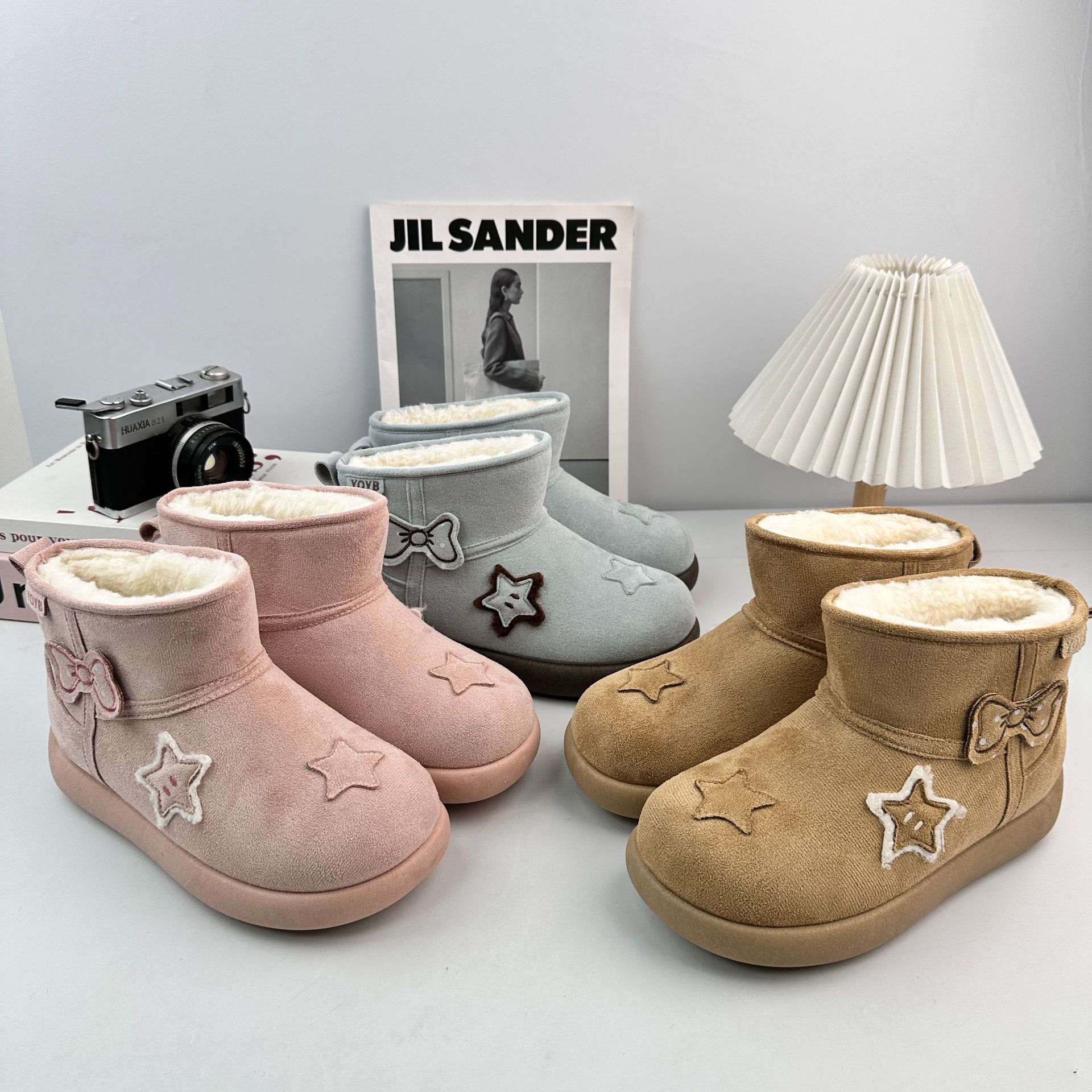 Yuanbo 2025 invierno nuevo fondo grueso Kapibara suede de camisa estrella cabeza grande con lana de moda botas de nieve image 1