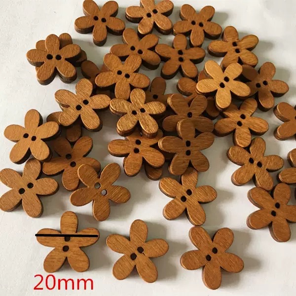 10 pequeñas flores de ciruela de madera