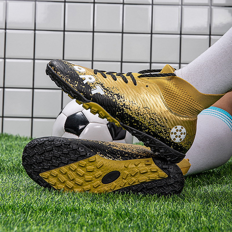 2025 nuevos zapatos de fútbol juveniles transfronterizos al aire libre de clavos altos botas de fútbol fábrica directa