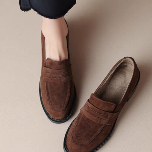 Soft leather handmade small leather shoes 2025 new autumn and winter retro single-layer shoes sheepskin suede step-on England loafer shoes women's shoes