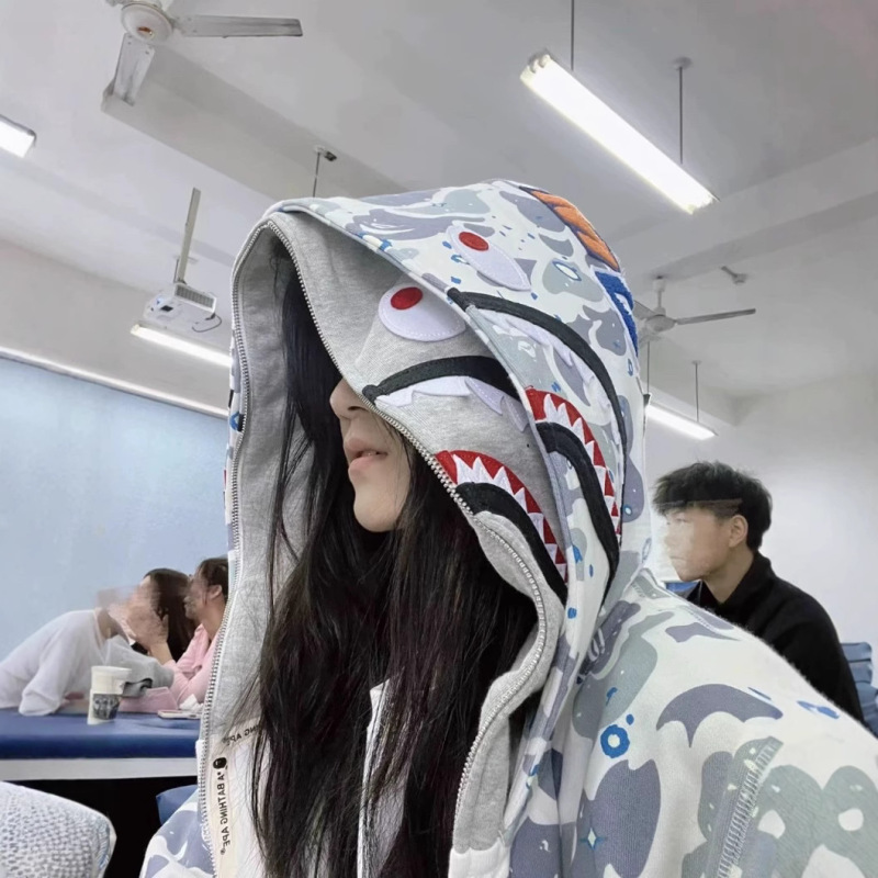 潮牌ins原单鲨鱼头迷彩拉链连帽外套休闲宽松情侣卫衣男开衫2025|undefined