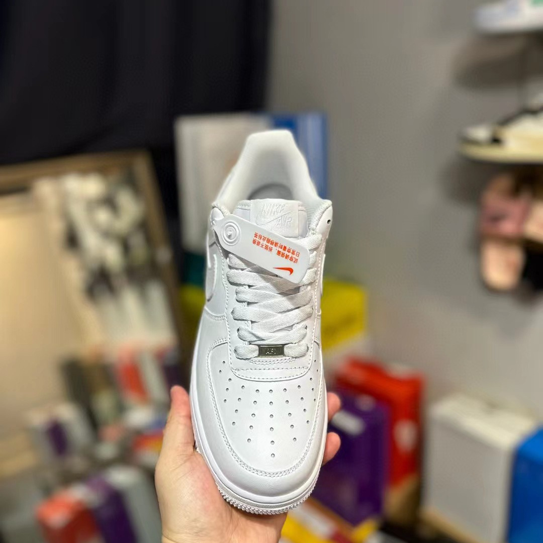 Comercio exterior blanco puro Air Force No. 1 cabeza de cuero AF1 negro samurai blanco bajo zapatos blancos para parejas zapatos de skate
