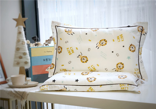 Double-layer gauze baby pillowcase, breathable and sweat-absorbent cartoon child cotton pillowcase, small children's pillowcase