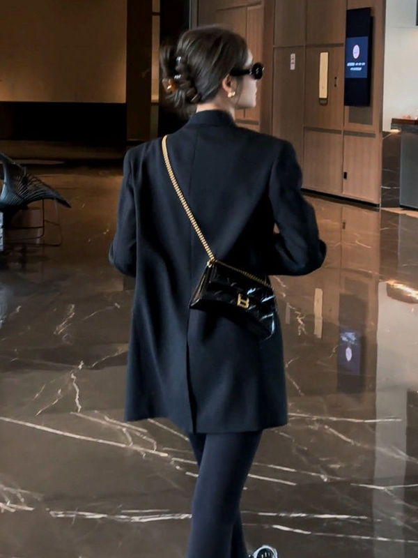 黑色气质休闲西装外套女秋季2025新款小个子收腰感炸街小西服|undefined
