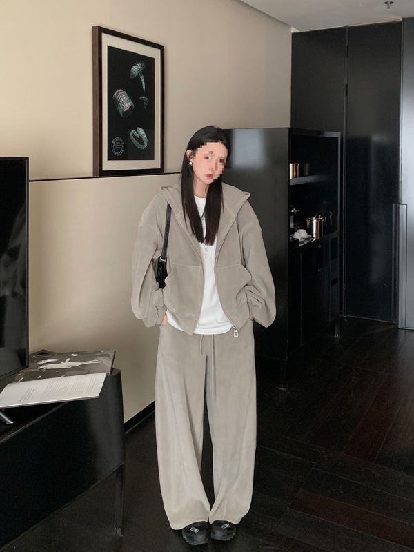 区区欧阳连帽卫衣外套女冬季加绒加厚慵懒风休闲宽松美式复古上衣|undefined