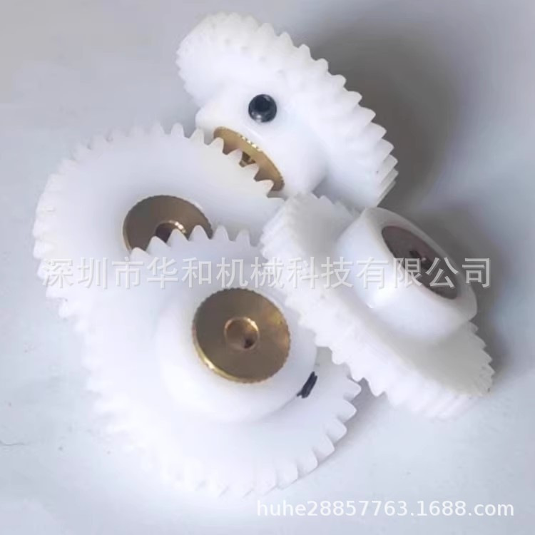 批量现货1模50齿外径52POM塑胶尼龙凸台直齿轮内孔耐磨铜套