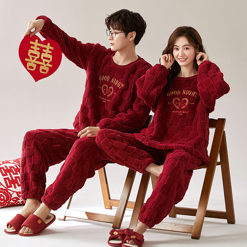 Pijamas de pareja roja engrosada coral polar Otoño e Invierno de las mujeres año de nacimiento boda festivo hombres de franela homewear