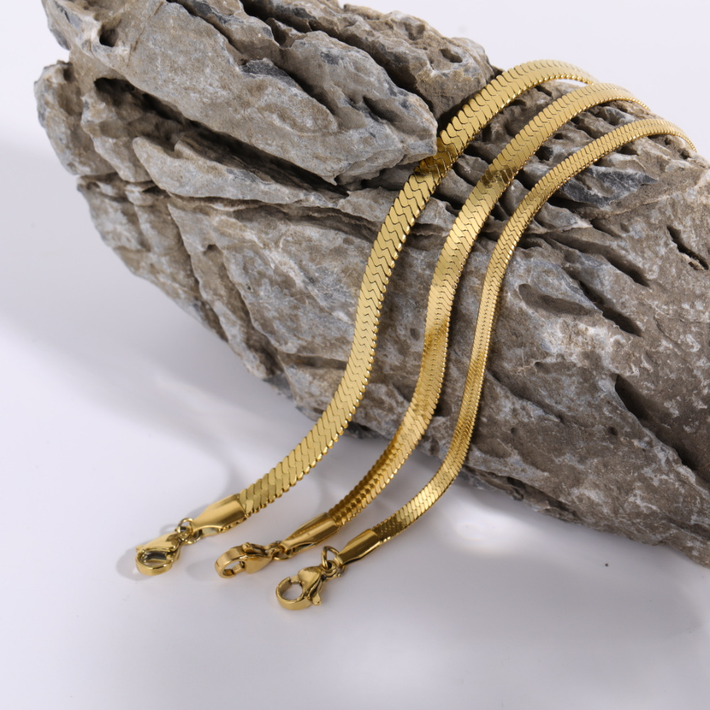 Fashion Simple Geometric Shape Solid Color Stainless Steel Necklace