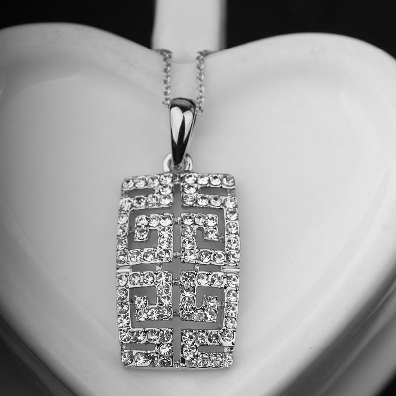 �¿�ŷ��ʱ��΢����������Ŷ�����Ů������������ 320578