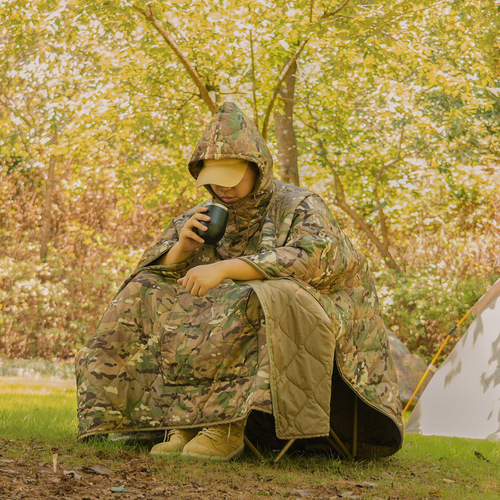 Outdoor warm camouflage sleeping bag cape-style camouflage sleeping bag portable hiking camping travel emergency sleeping bag