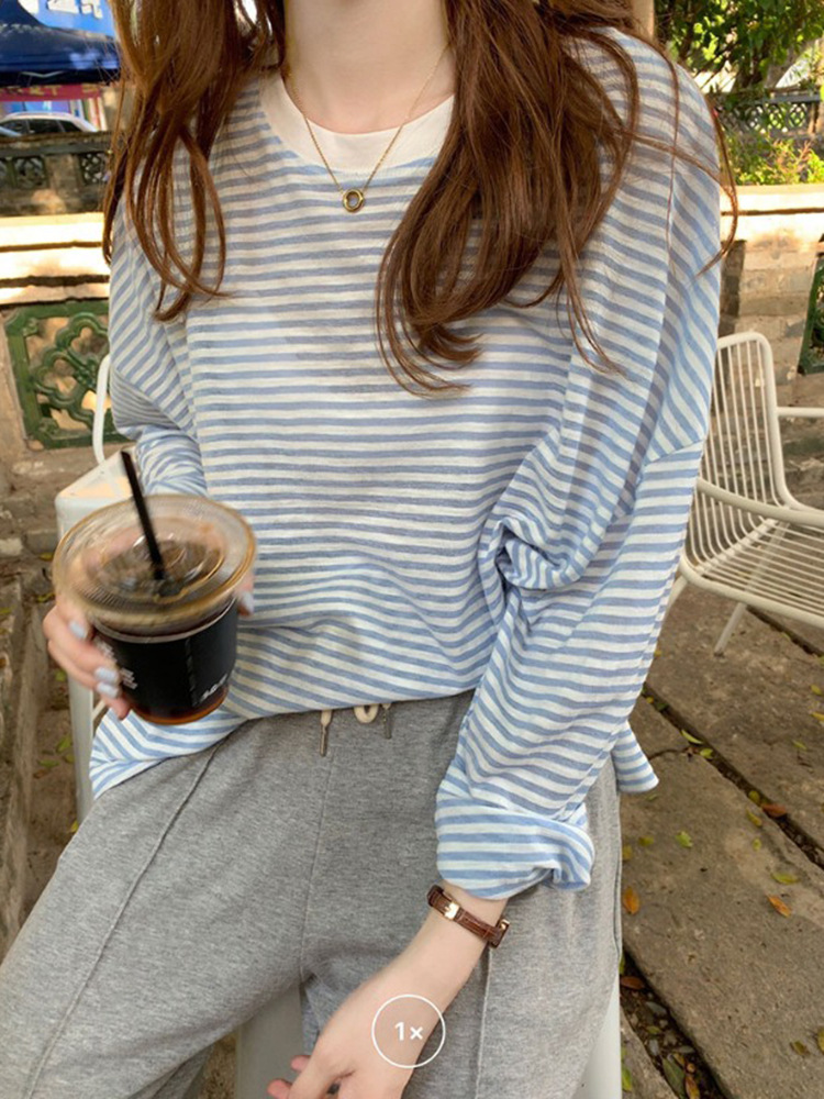 Striped Long-sleeved Ice Silk T-shirt Women's Summer Thin Loose Crewneck Design Sense Top Ins Niche Chic Sunscreen Blouse