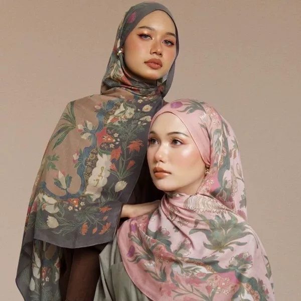 Handmade Tie-Dye Watercolor Ethnic Headscarf with Printed Malaysian Long Scarf and Turkish Scarf