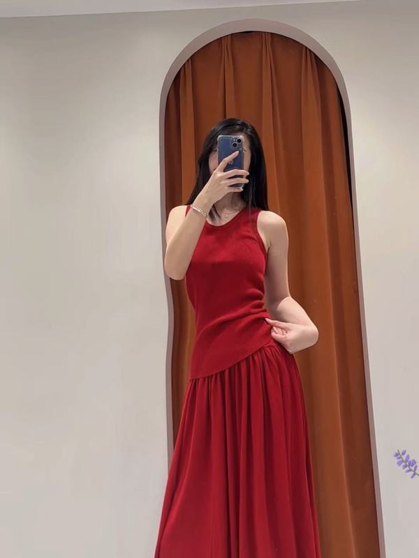 3144 女神気質スーツ、高級気質、シンプルニットノースリーブベスト、ハイウエストハーフスカート2点セット|undefined