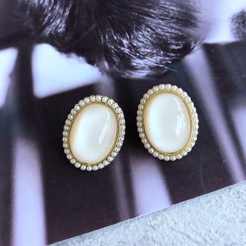 Wholesale Jewelry Enamel Glaze Pearl Resin Geometric Floral Stud Earrings Nihaojewelry display picture 20