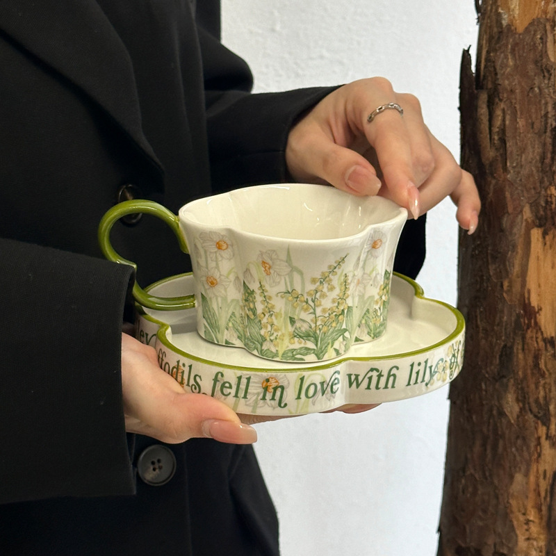 油画风铃花四叶草型陶瓷咖啡杯碟轻奢高级感马克杯小众女生伴手礼|undefined