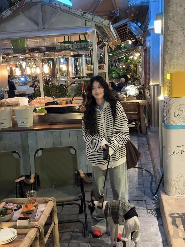 杏色抽绳连帽条纹针织开衫女秋季新款韩版宽松百搭上衣毛衣外套|undefined