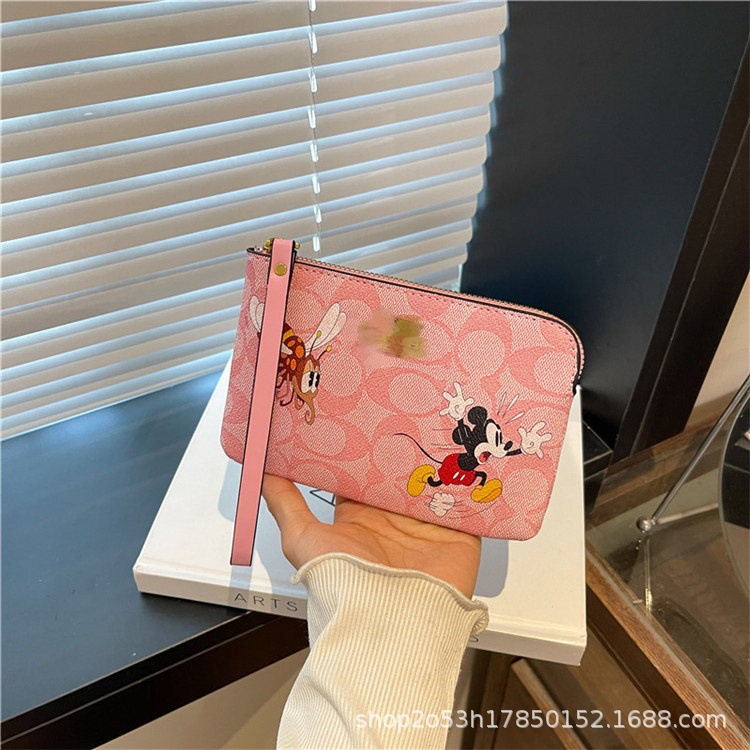 Bolso de cambio de dama de comercio exterior en 2025, bolso pequeño min. bolso de mano de nicho de Europa y América, pulseras.
