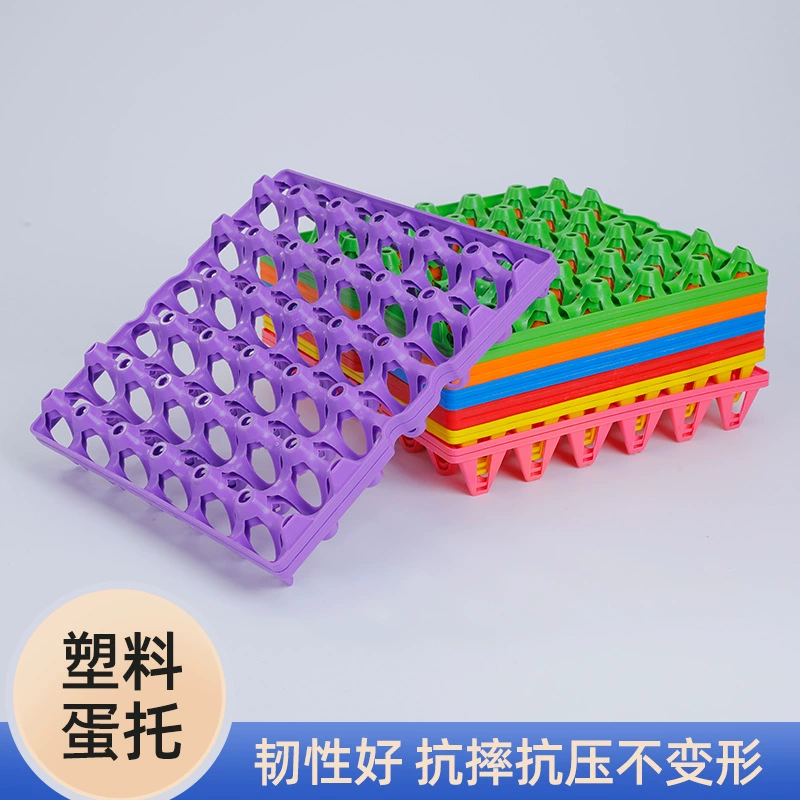 Пластиковый поднос для яиц красный цвет