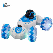 IQ0EM专利产品双遥控扭变摄像车360度电调镜头视频遥控特技车玩具