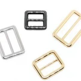 化妆品包装;其他酒水包装;服饰箱包五金