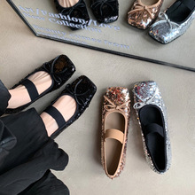 Cλ�Wҫ��Ƭ�����Y������Ь2025�����W�t�����L�ֵ͸��O����ЬŮ