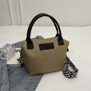 Belleza única, solo porque nuestros bolsos son únicos