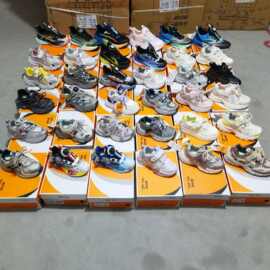 德尔惠春季杂款皮面双网运动鞋跑步鞋板鞋杂款杂色批发图片款搭配