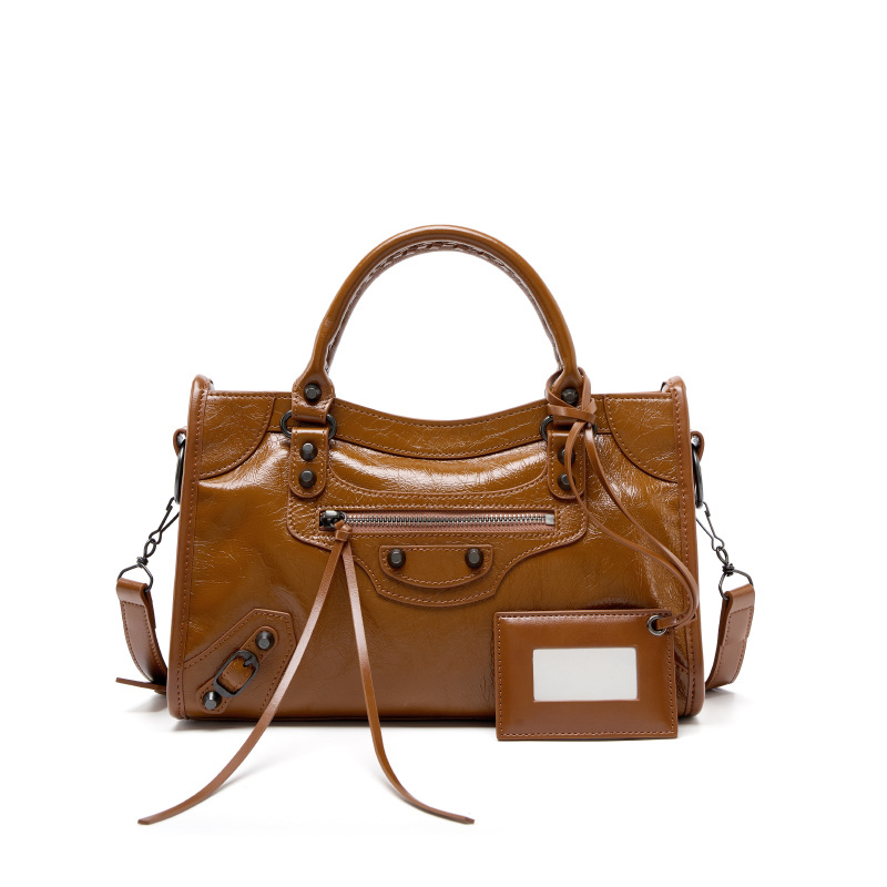 ABG Style Studded Motorcycle Bag Retro Crossbody Genuine Leather Tote Bag Luxury New Women's Handbag - Thumbnail 5