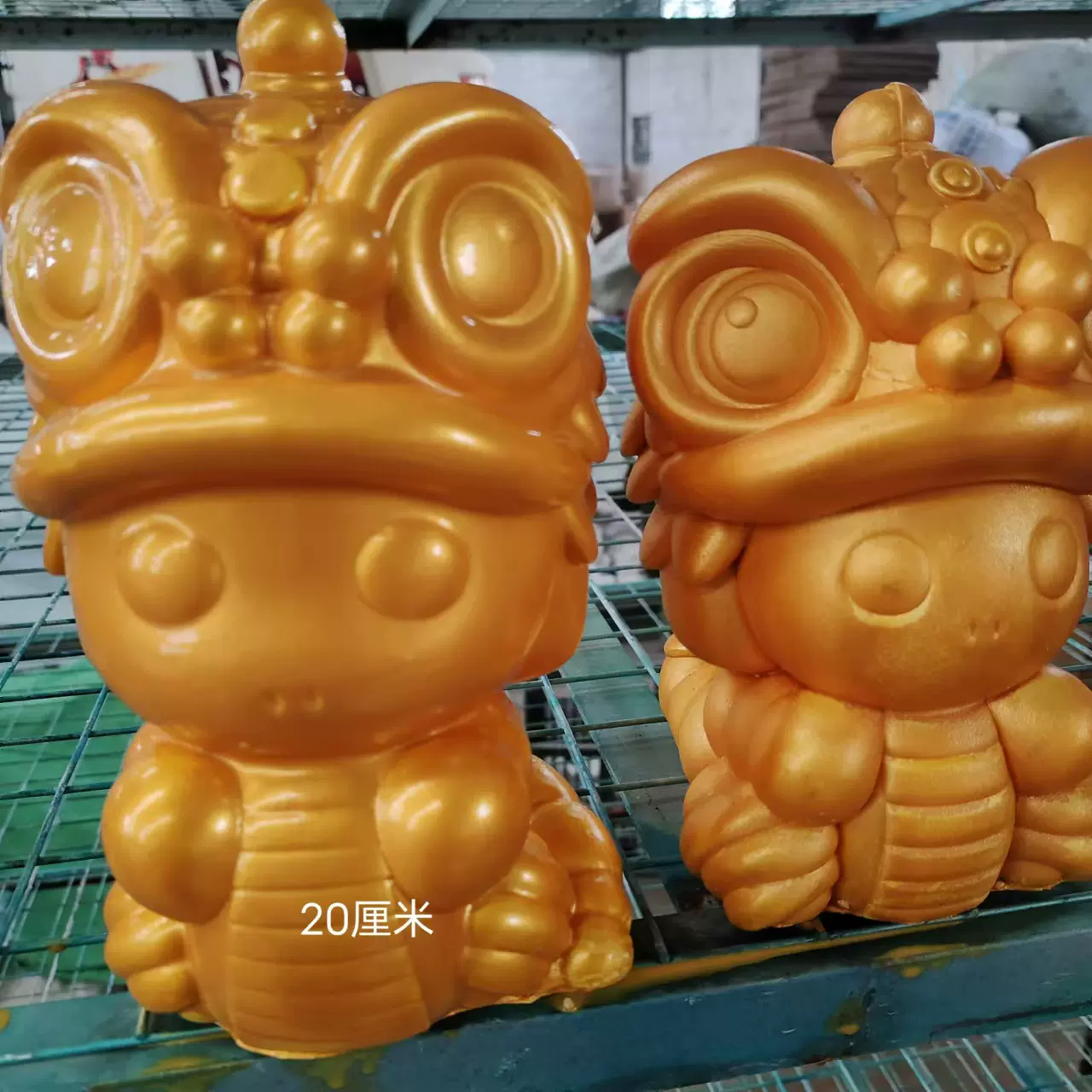 石膏娃娃摆件储蓄罐可进可出新款蛇年玩具厂家批发公园夜市摆摊